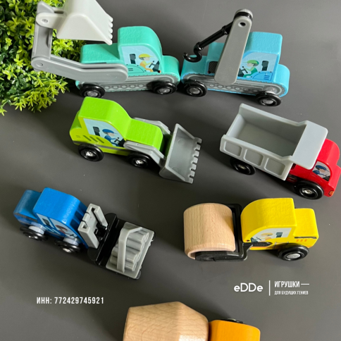Деревянный сюжетно-ролевой набор 7 игрушечных машинок «Строительная техника»  фото 4